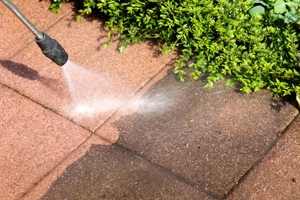 Why Choose Our Certified Pressure Washing Experts for Your Project Needs in Homeacre Lyndora, PA?